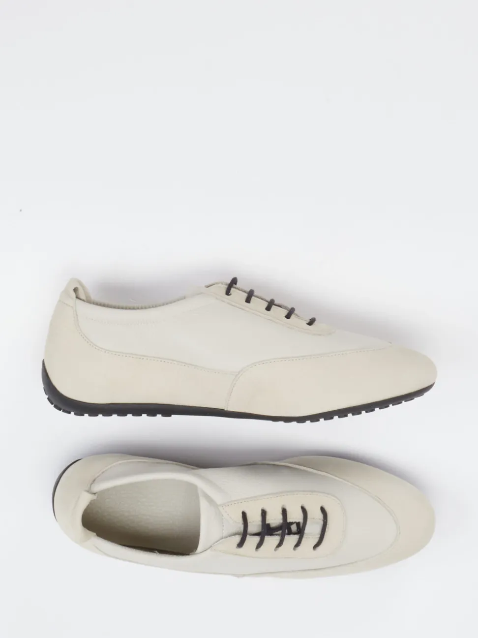 Arche – Sneaker aus Leder in Cremeweiß
