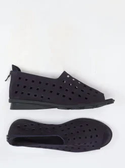 Arche – Sommersandalen aus Nubukleder in Tiefblau