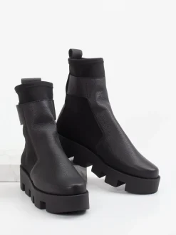 Arche – Stiefelette aus Kalbleder schwarz