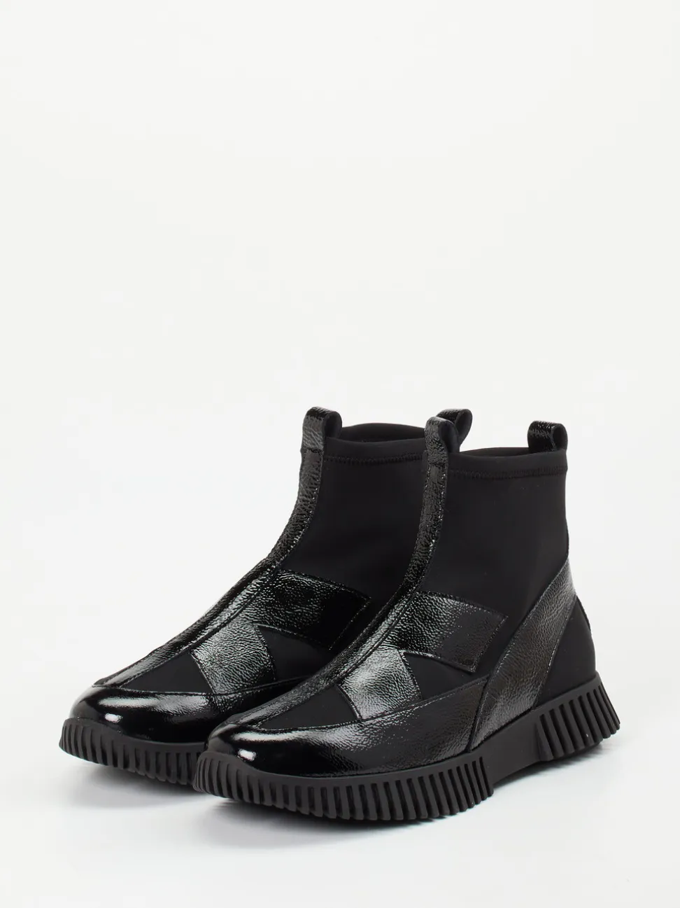 Arche – Stiefeletten aus Lackleder Schwarz