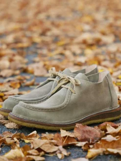 Astorflex – Desert Boots aus Veloursleder grün
