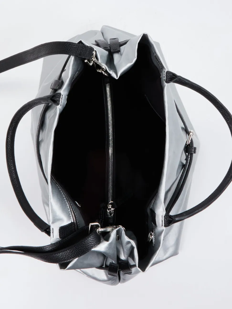 AU 79 – Shopper Bag aus Leinen-Kunstleder Silber