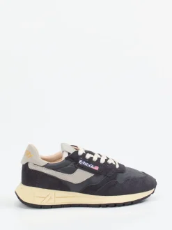 Autry – Retro-Sneaker aus Veloursleder in Anthrazit