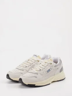 Autry – Retro-Sneaker aus Veloursleder beige