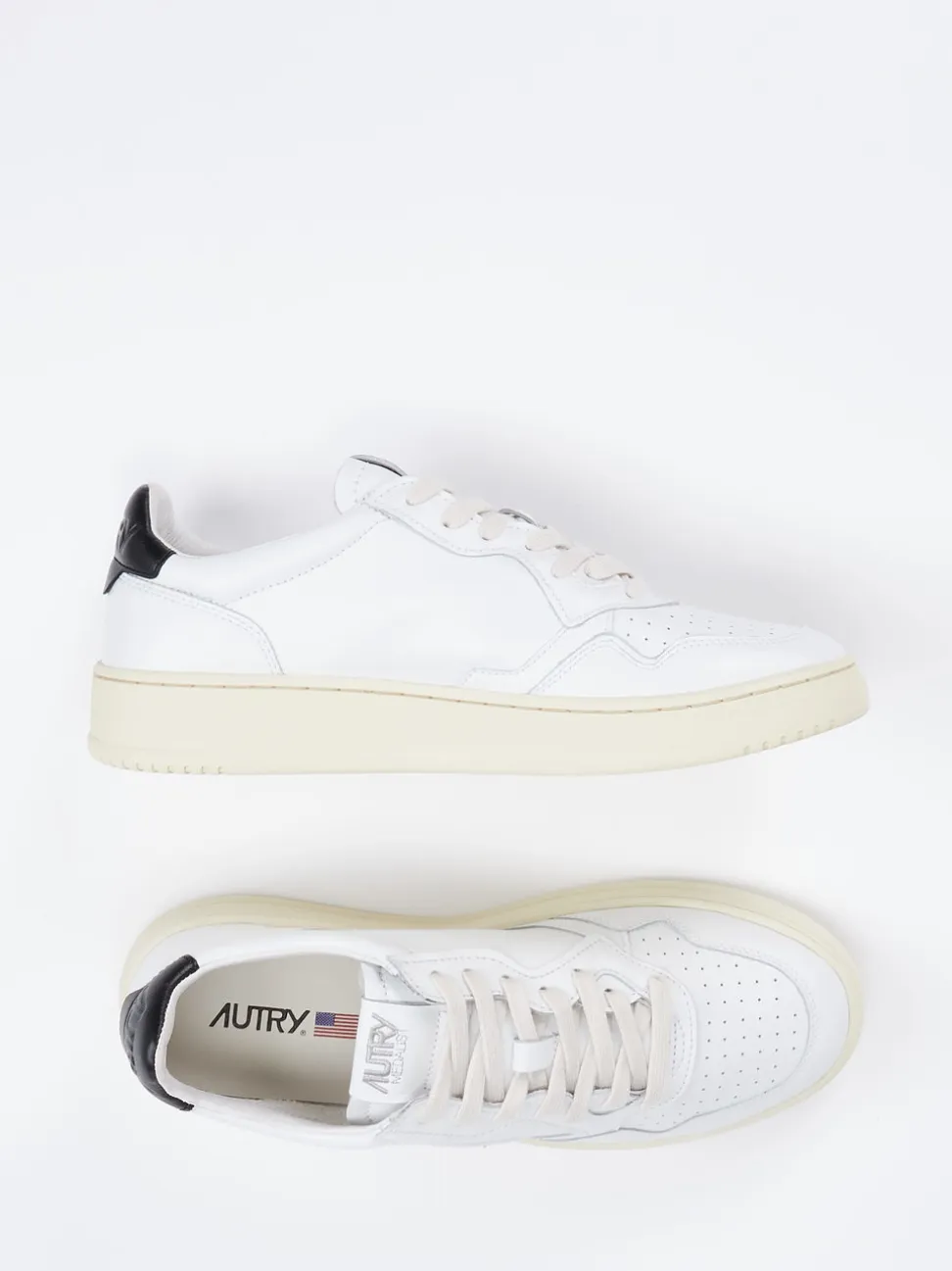 Autry – Sneaker aus Kalbleder Offwhite