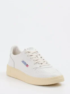 Autry – Sneaker aus Kalbleder Offwhite
