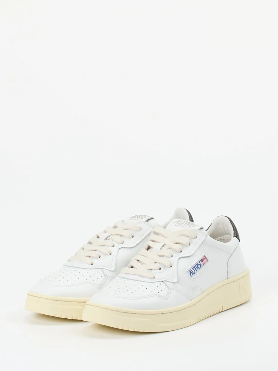Autry – Sneaker aus Kalbleder in Weiß