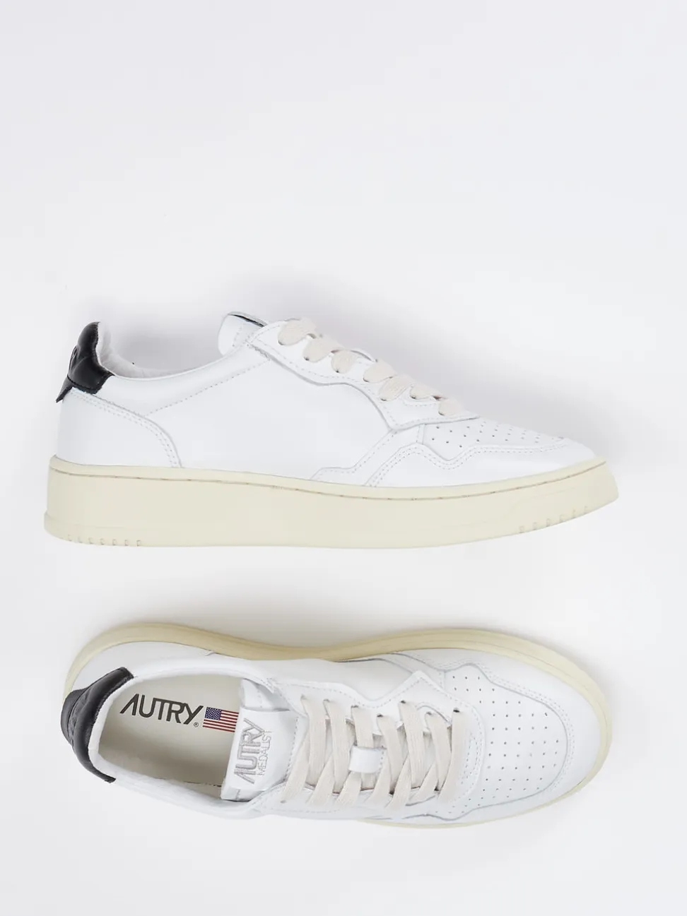 Autry – Sneaker aus Kalbleder in Weiß