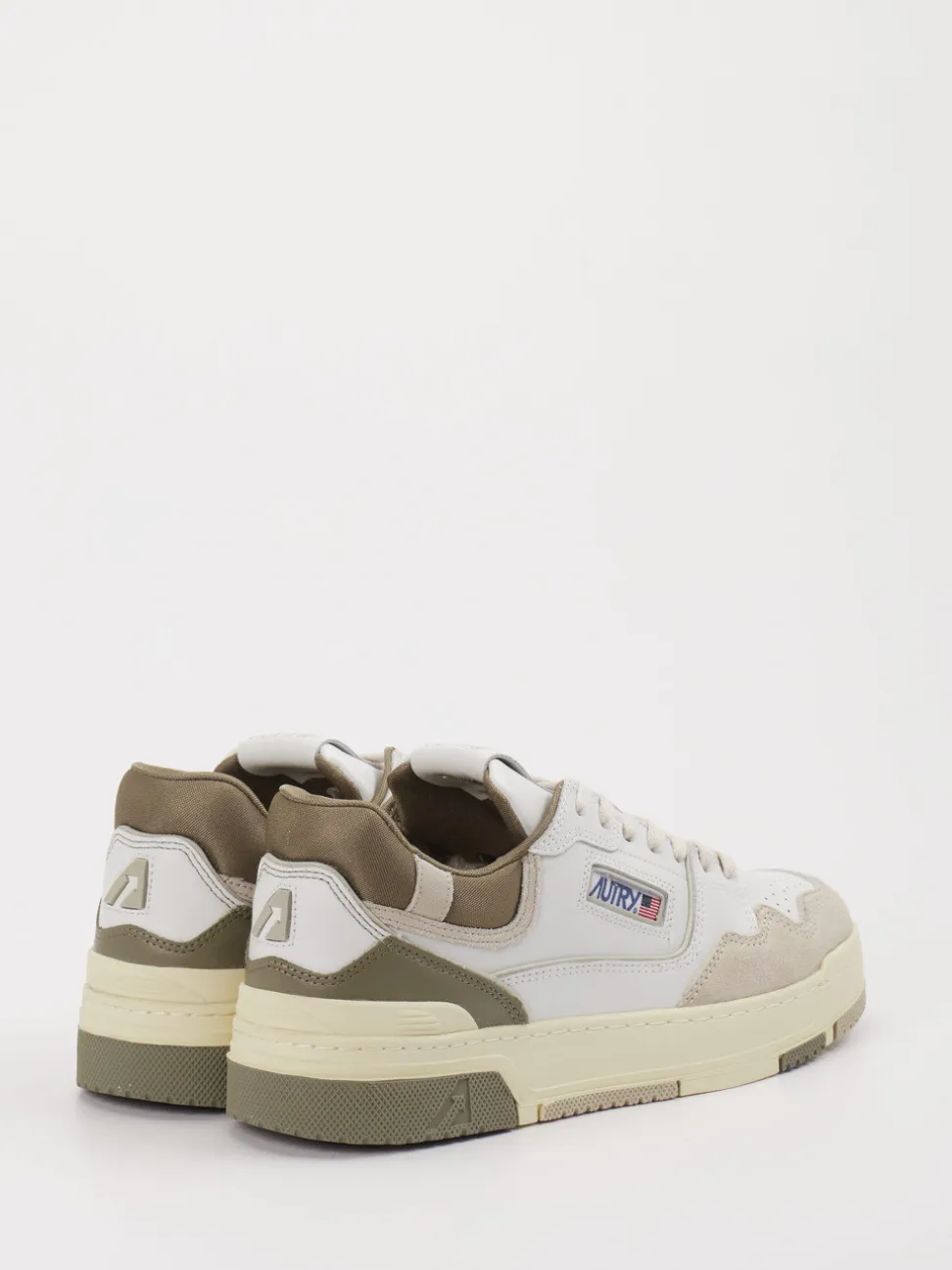 Autry – Sneaker aus Kalbleder in Offwhite