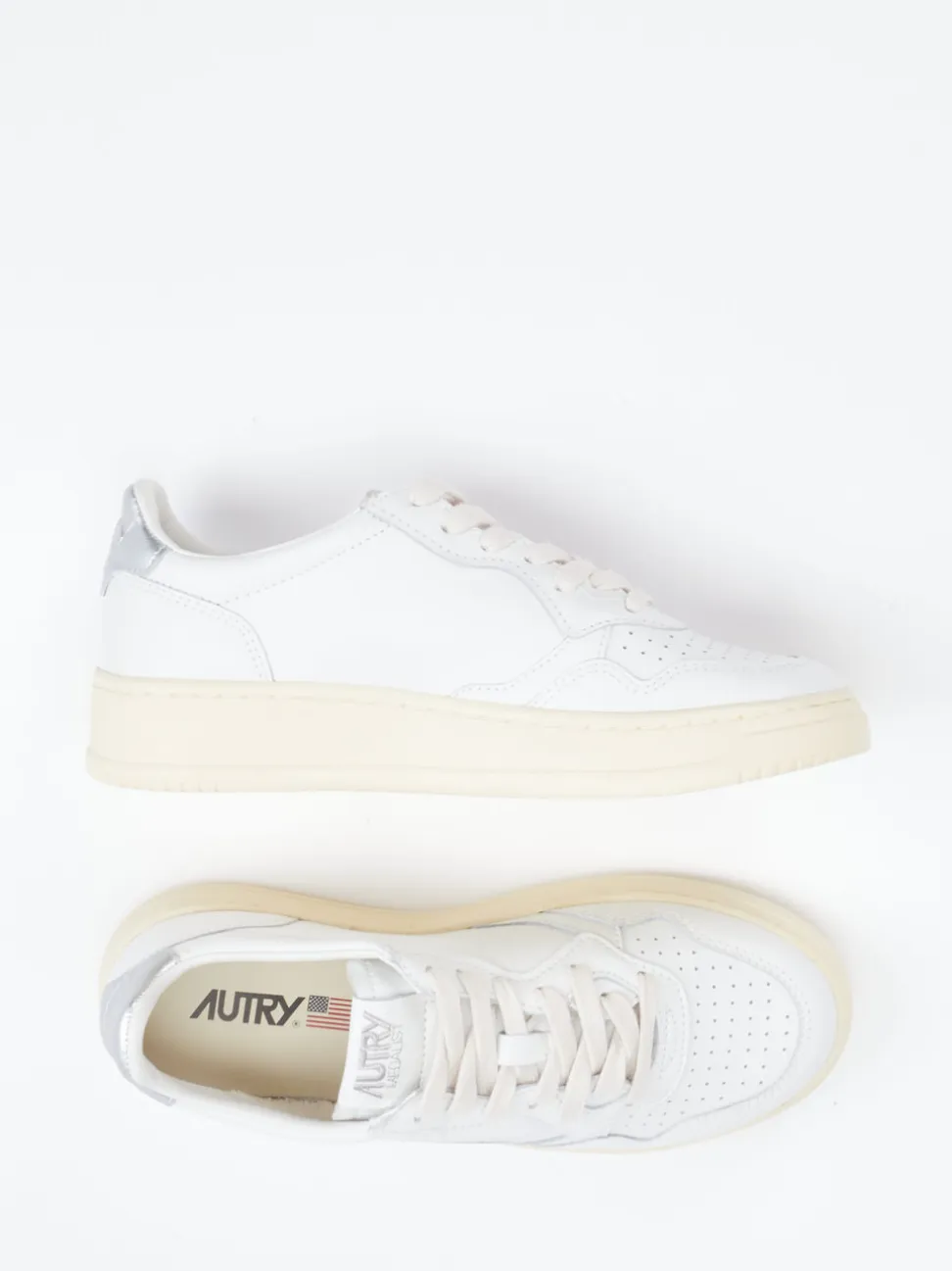 Autry – Sneaker aus Leder in Offwhite