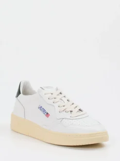 Autry – Sneaker aus Leder in Weiß mit Retro-Flair