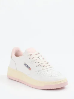 Autry – Sneaker aus Leder mit Pastellakzenten