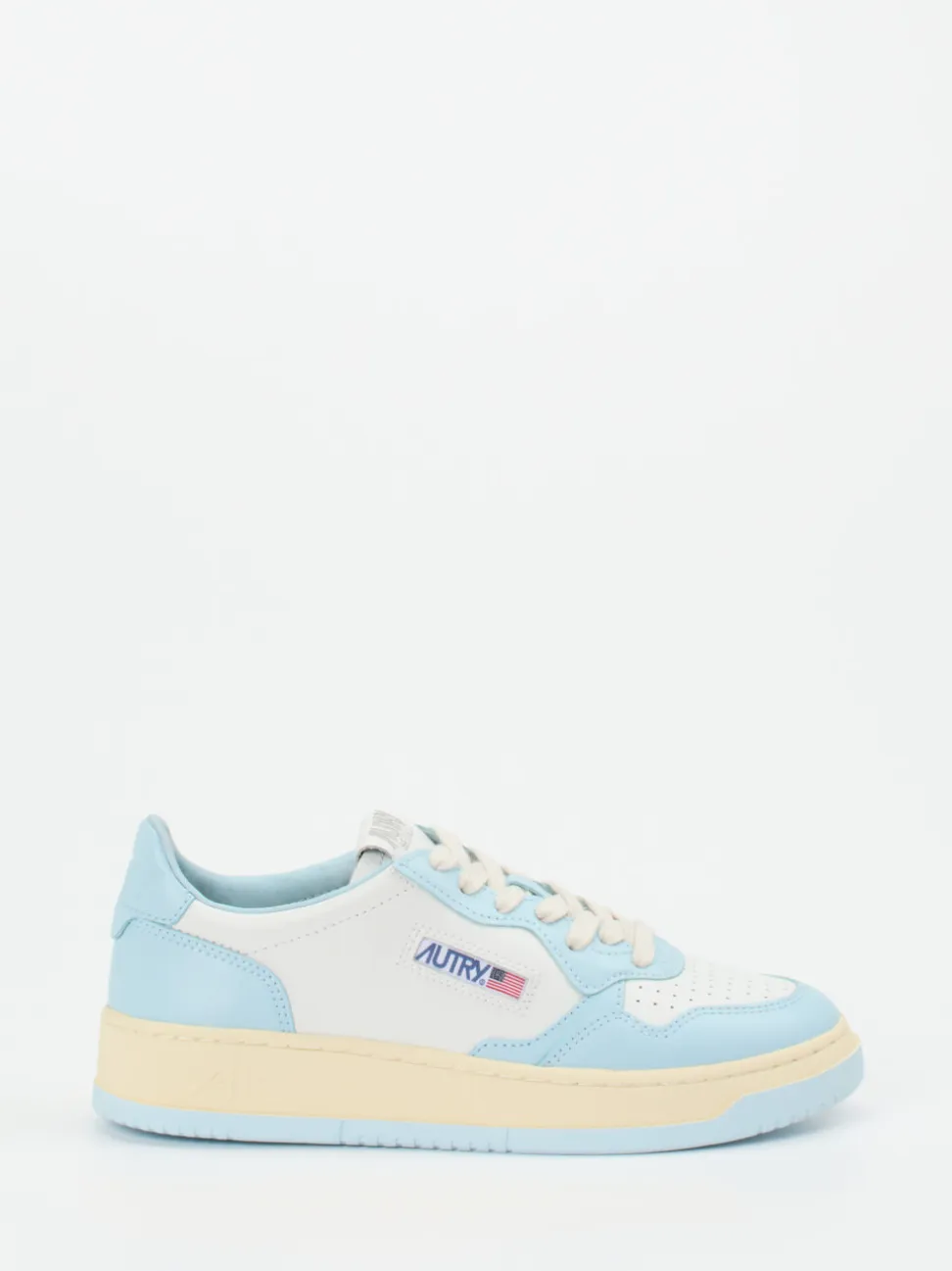 Autry – Sneaker aus Leder in Pastellblau