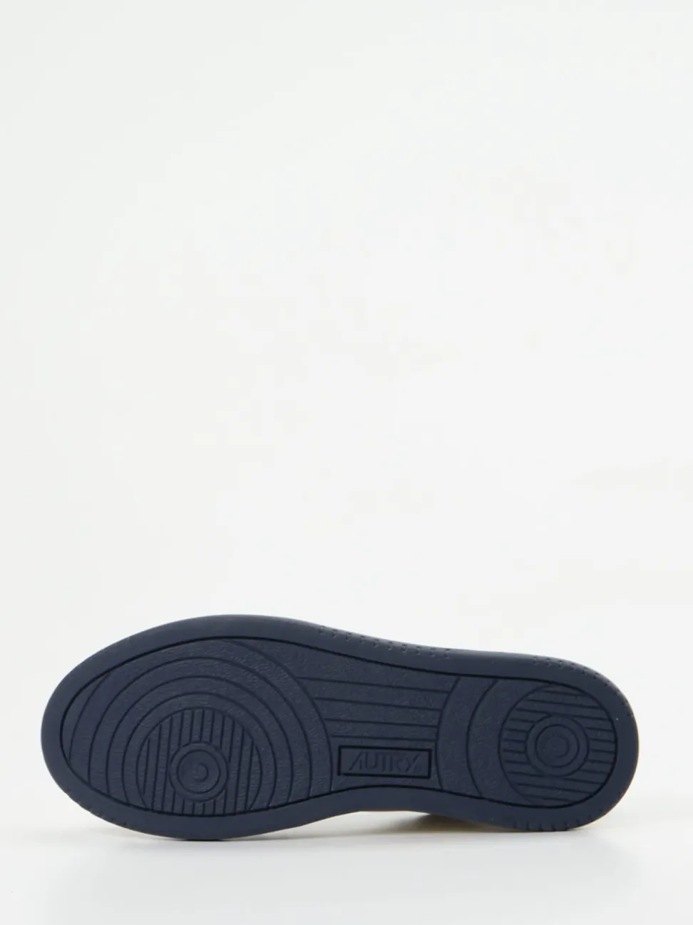 Autry – Sneaker aus Leder in Weiß und Navy