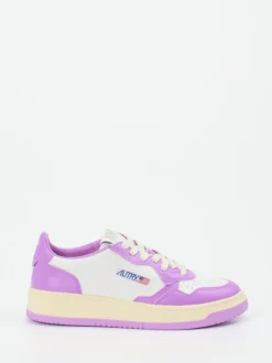 Autry – Sneaker aus Leder in Lavendel