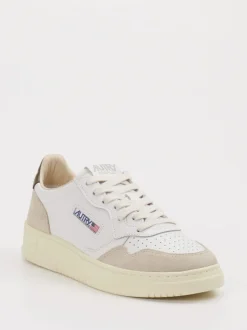Autry – Sneaker aus Ledermix in Offwhite