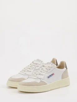 Autry – Sneaker aus Ledermix in Offwhite