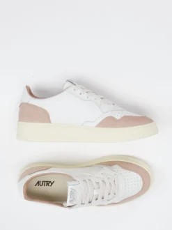 Autry – Sneaker aus Leder-Mix in Offwhite