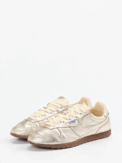 Autry – Sneaker aus Metallicleder goldfarben