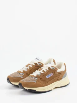 Autry – Sneaker aus Veloursleder und Mesh cognac