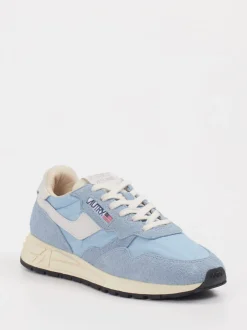 Autry – Sneaker aus Velour/Textil in Hellblau