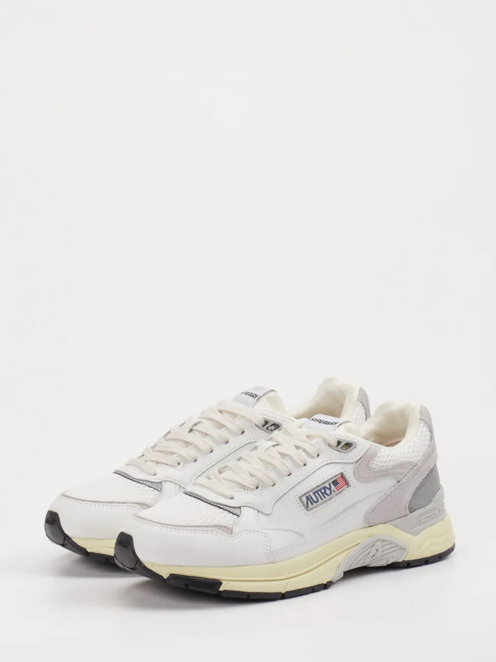 Autry – Sneaker aus Velour/Leder in Offwhite
