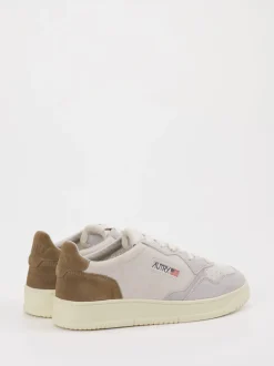 Autry – Sneaker aus Veloursleder in Beige