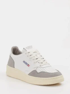 Autry – Sneaker aus Velour/Leder in Offwhite