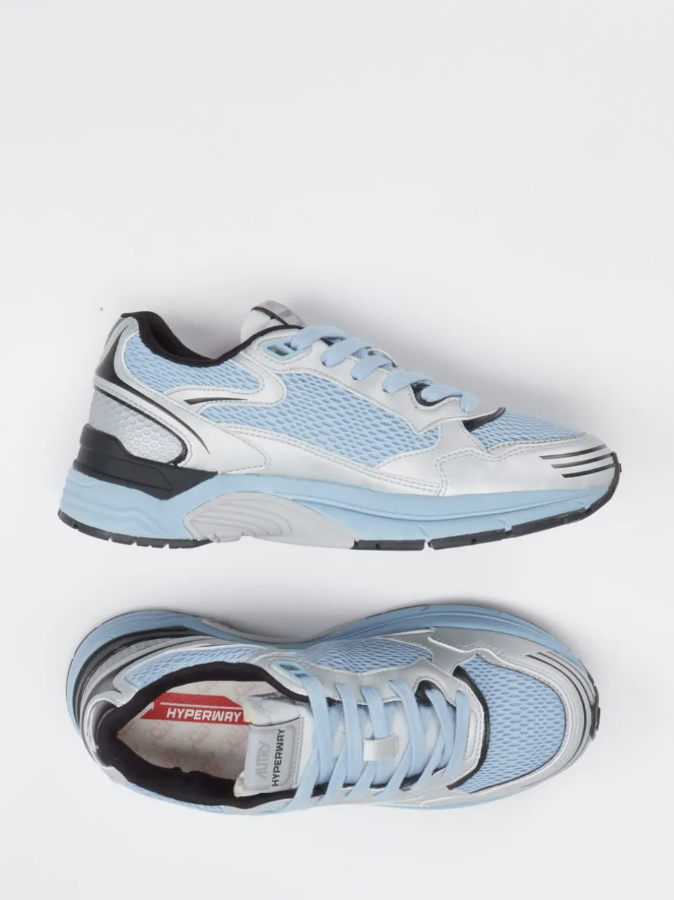 Autry – Sneaker aus Velour und Textil hellblau