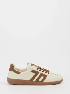 Back 70 – Retro-Sneaker aus Kalbleder in Beige