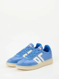Back 70 – Retro-Sneaker aus Lammleder Himmelblau