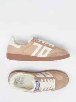 Back 70 – Retro-Sneaker aus Textil und Veloursleder beige