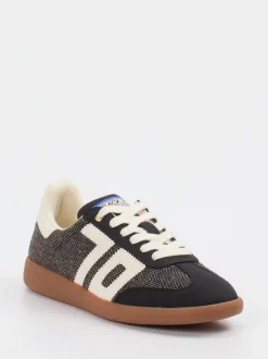 Back 70 – Retro-Sneaker aus Textil Schwarz