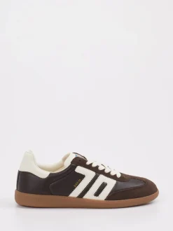 Back 70 – Retro-Sneaker aus Velour/Leder braun
