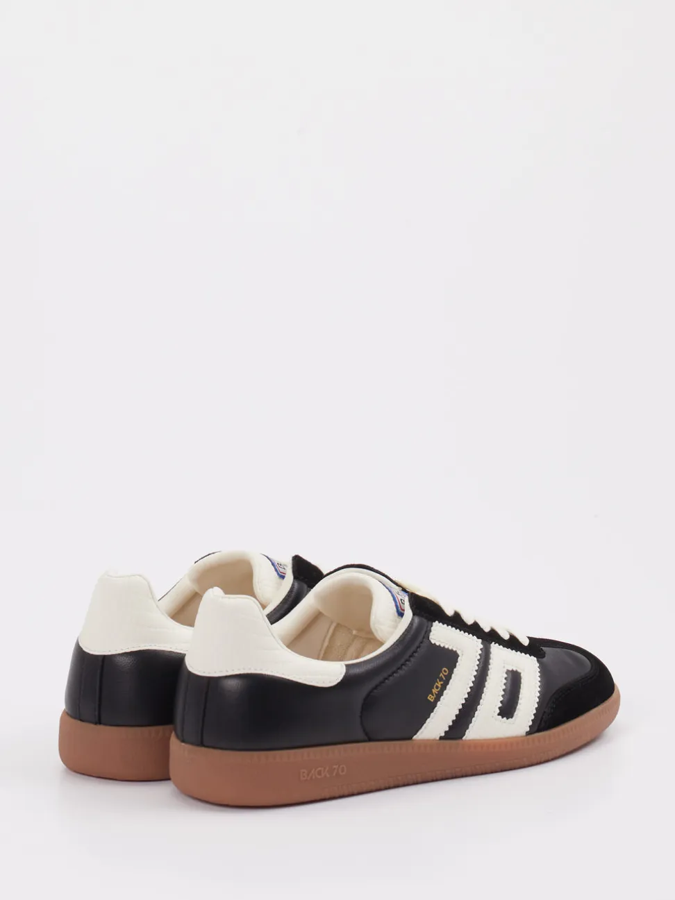Back 70 – Retro-Sneaker aus Velourleder Schwarz