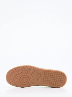 Back 70 – Retro-Sneaker aus Veloursleder und Nylon grün