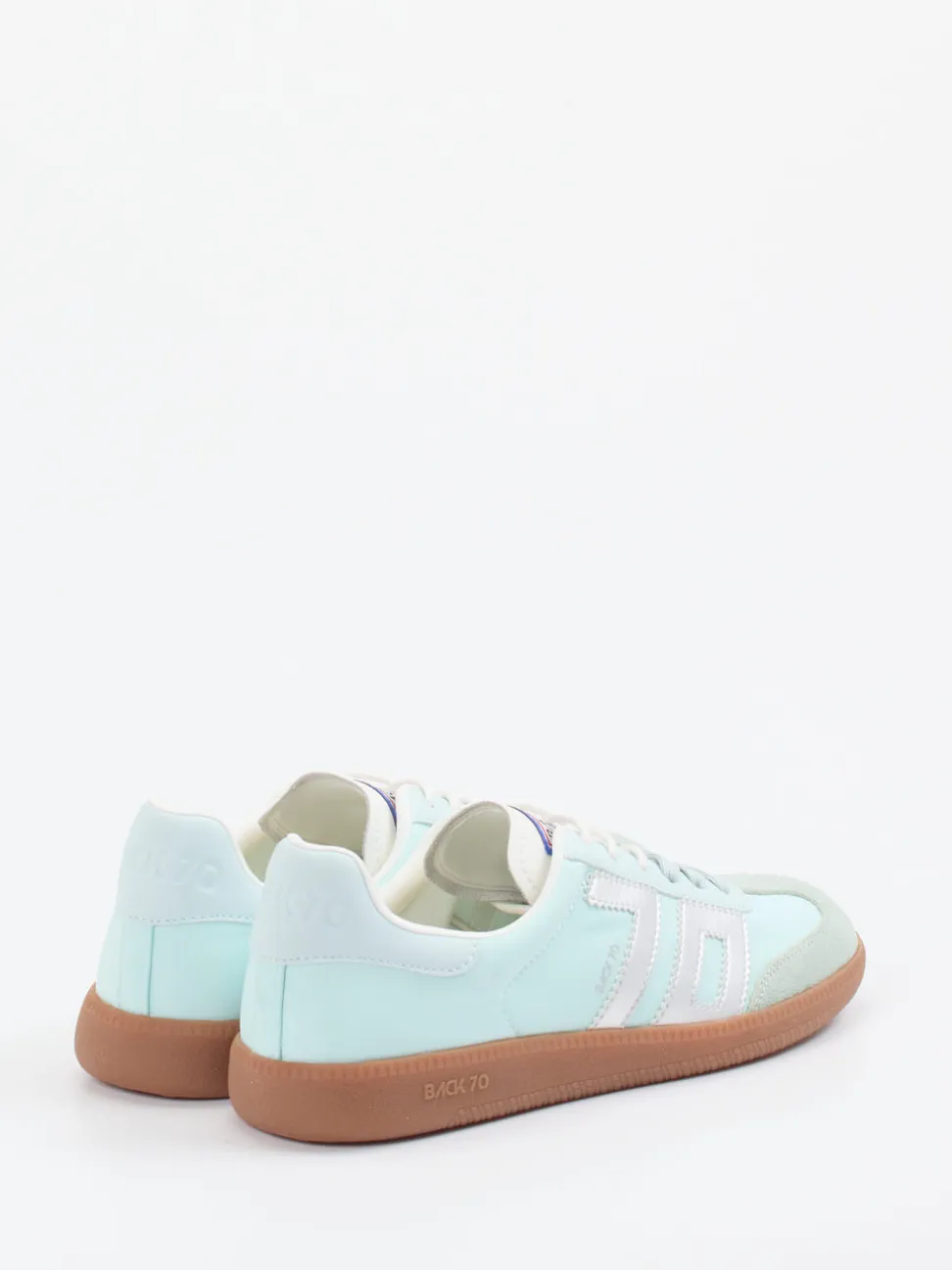 Back 70 – Retro-Sneaker aus Veloursleder Pastellmint