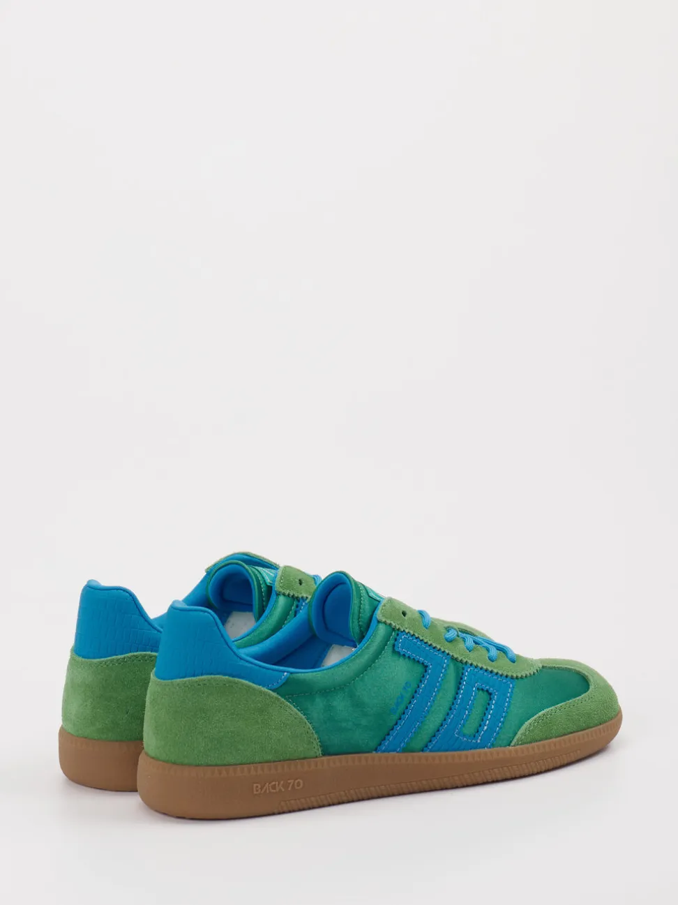 Back 70 – Retro-Sneaker aus Veloursleder Textil grün