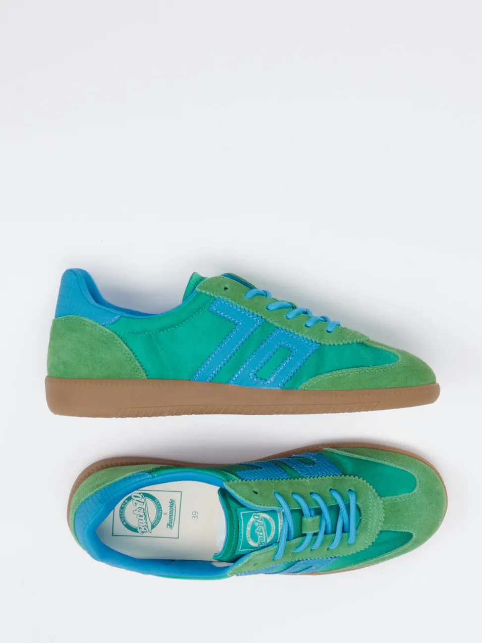 Back 70 – Retro-Sneaker aus Veloursleder Textil grün