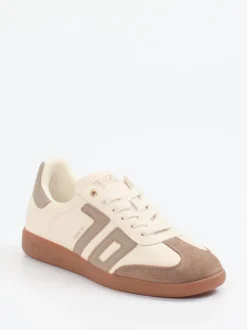 Back 70 – Retro-Sneaker aus Velour/Leder cremeweiß
