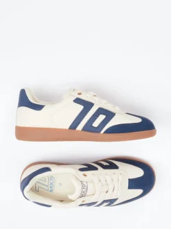 Back 70 – Retro-Sneaker aus Velour/Leder cremeweiß