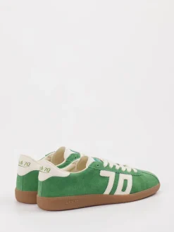 Back 70 – Retro-Sneaker aus Veloursleder grün