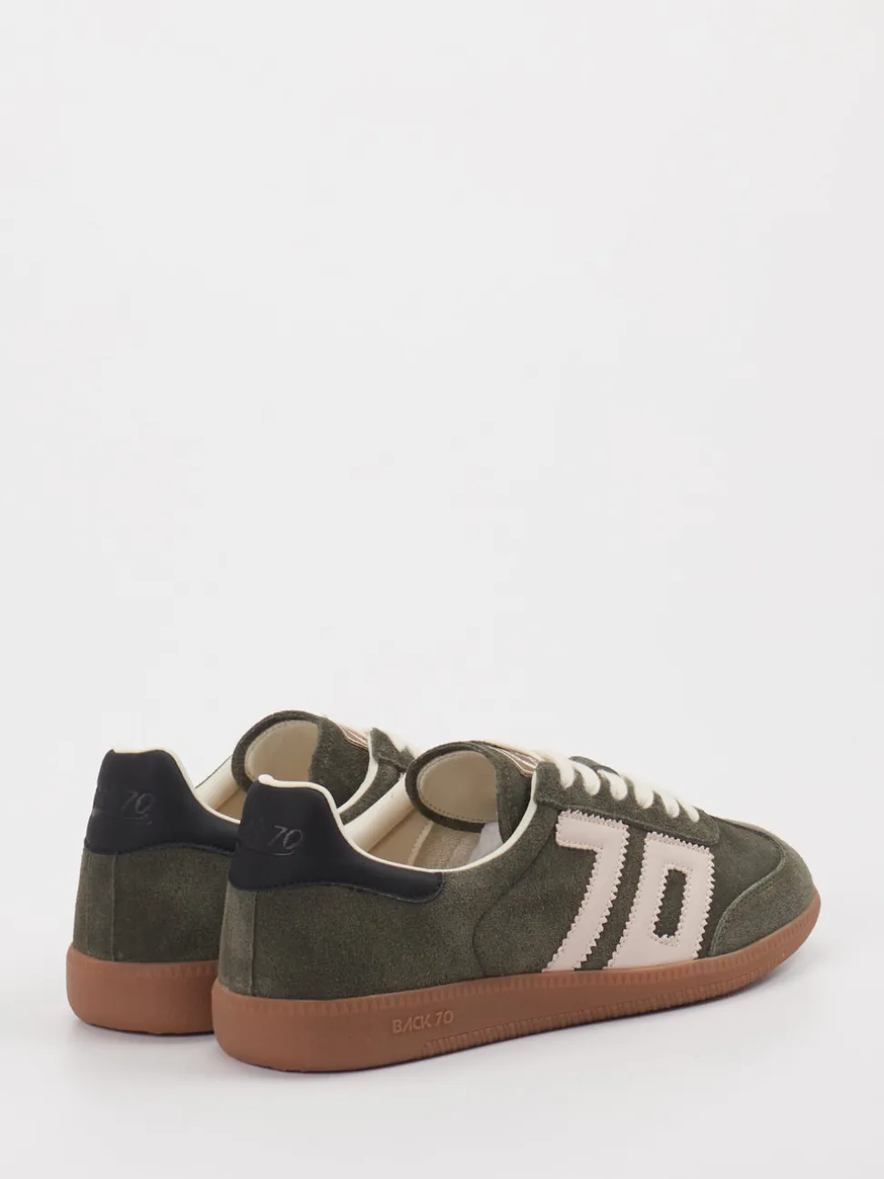 Back 70 – Retro-Sneaker aus Veloursleder olivgrün