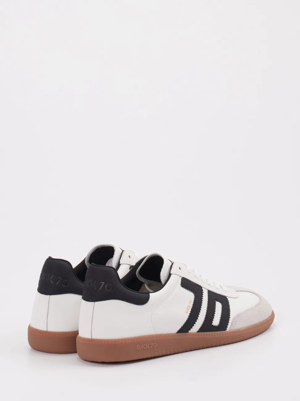Back 70 – Retro-Sneaker aus Velour/Leder weiß