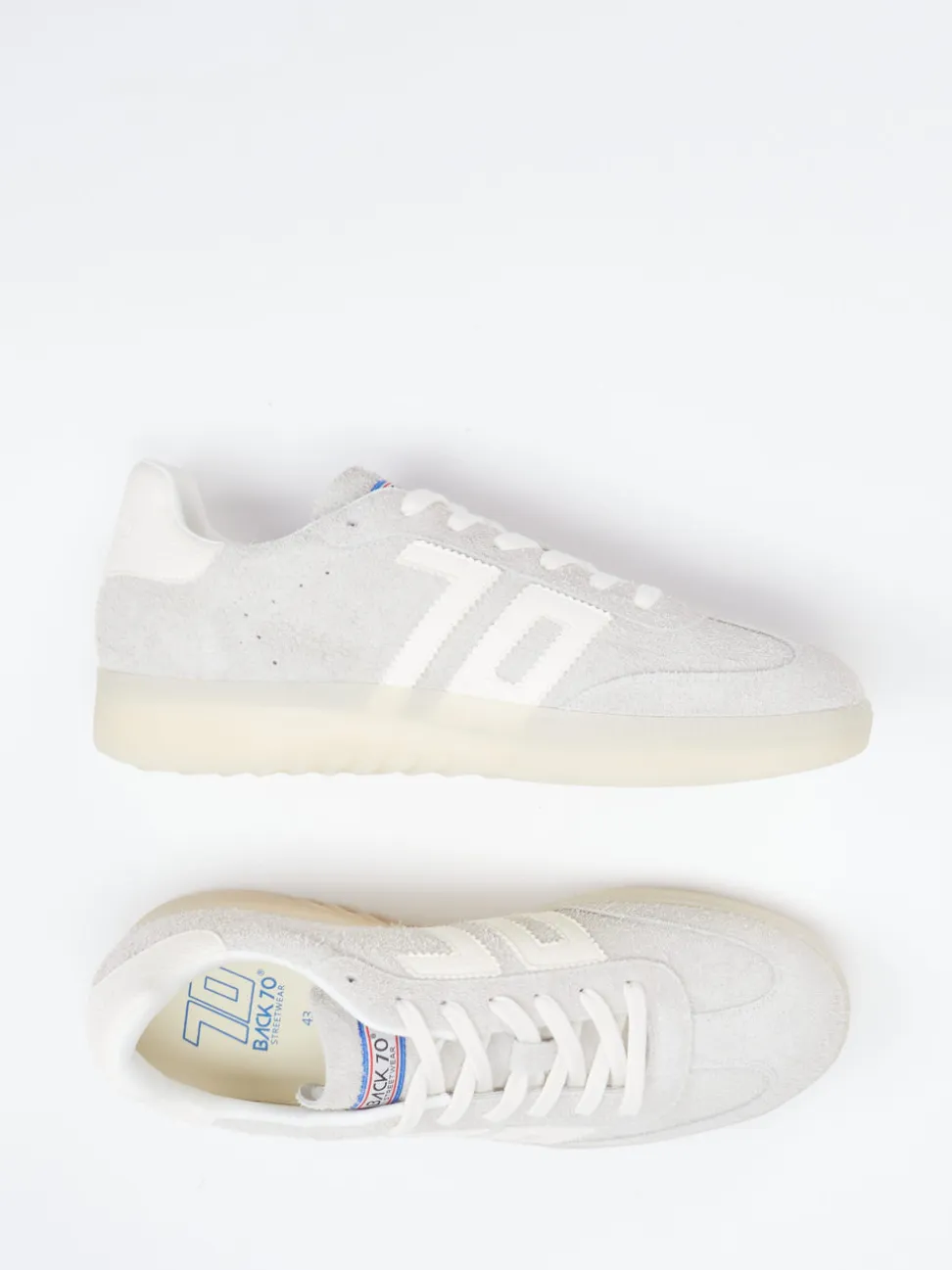 Back 70 – Retro-Sneaker aus Veloursleder hellgrau