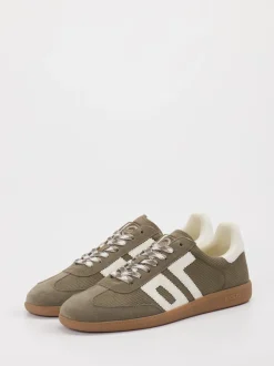 Back 70 – Retro-Sneaker aus Veloursleder olivgrün