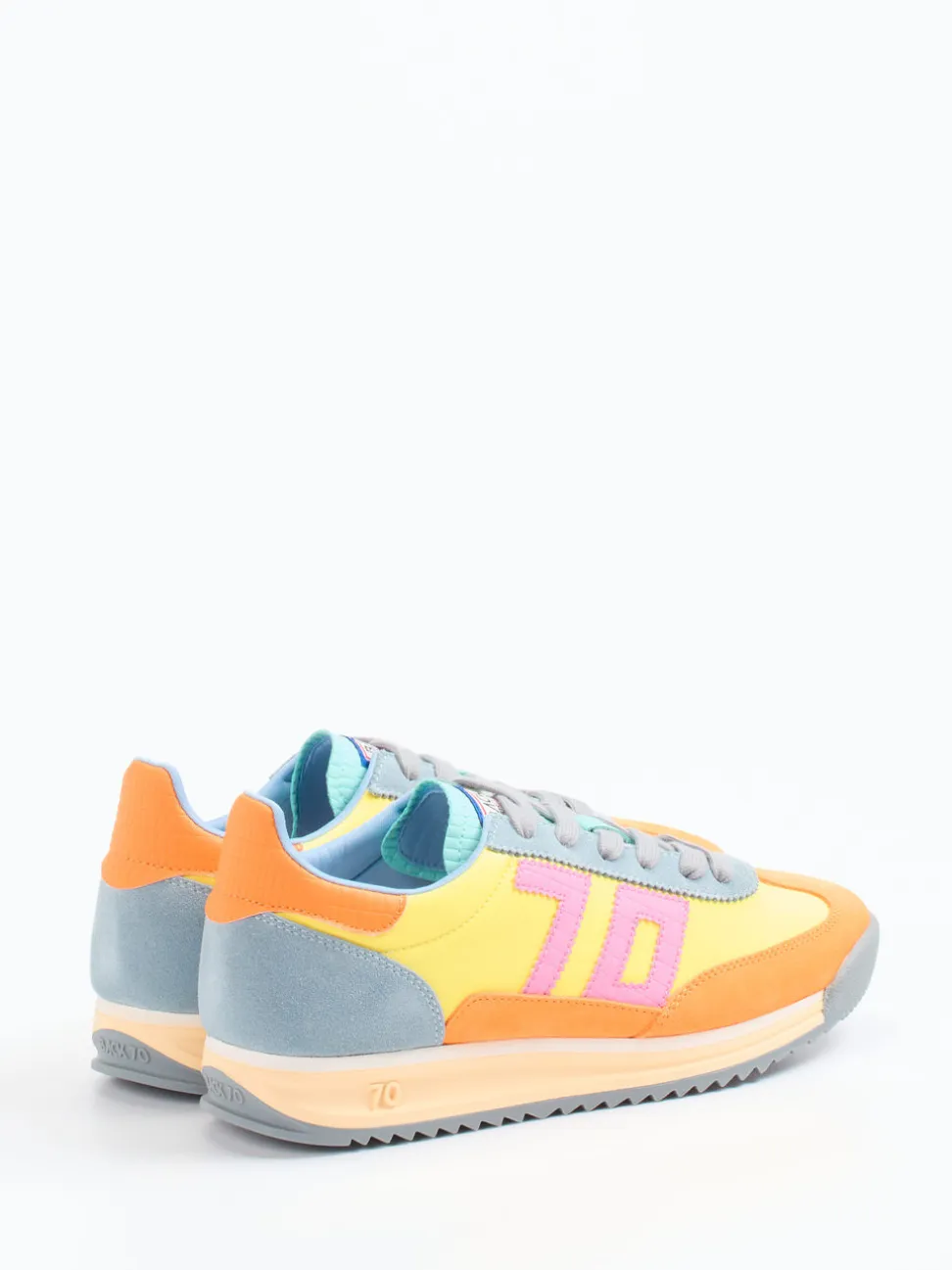 Back 70 – Retro-Sneaker aus Veloursleder und Textil