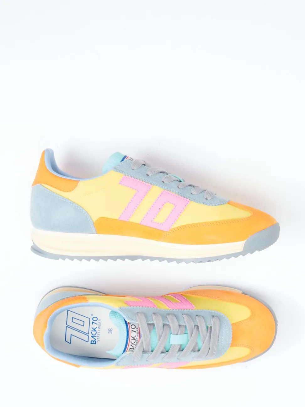 Back 70 – Retro-Sneaker aus Veloursleder und Textil