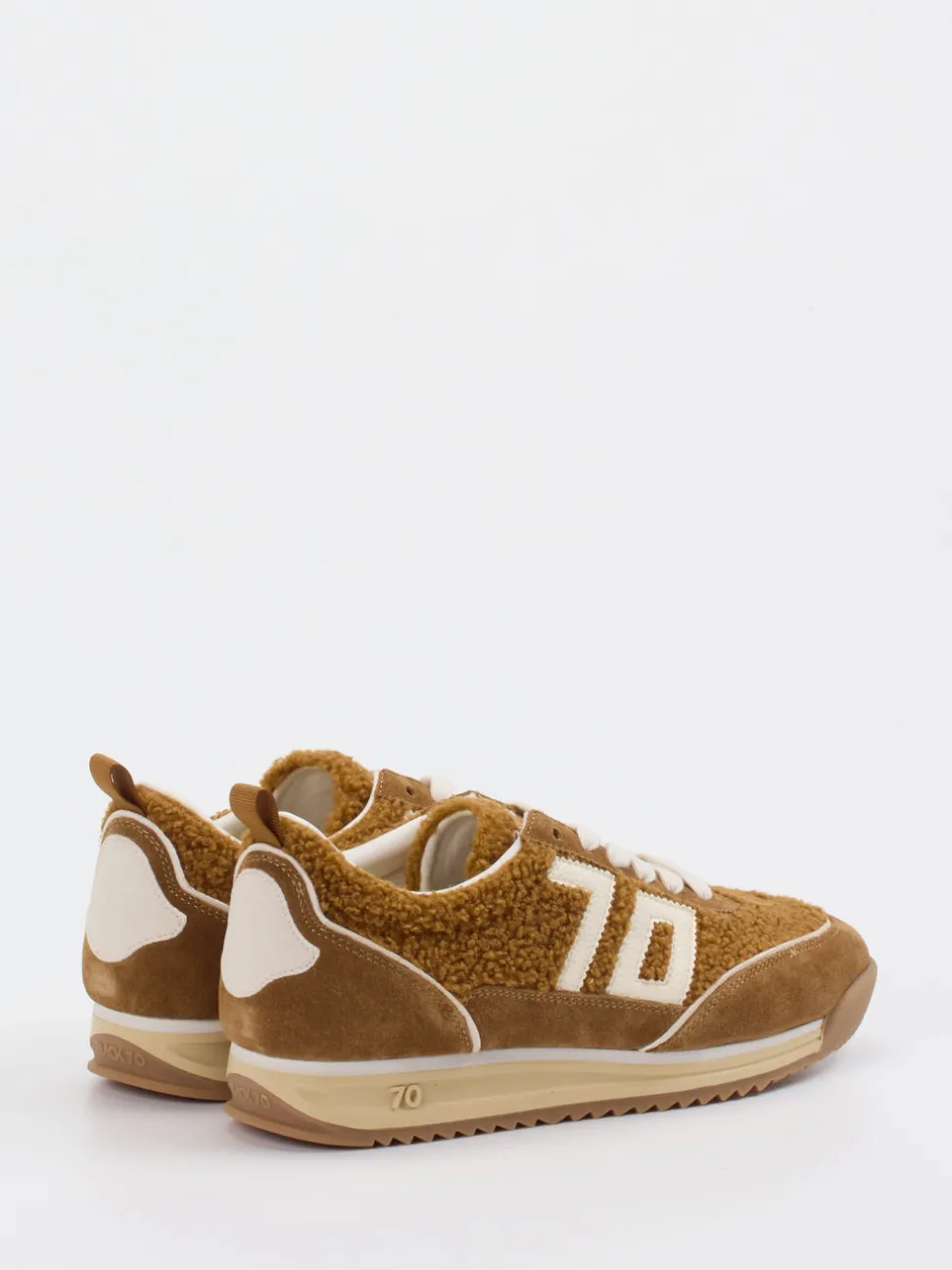 Back 70 – Retro-Sneaker aus Veloursleder und Teddystoff