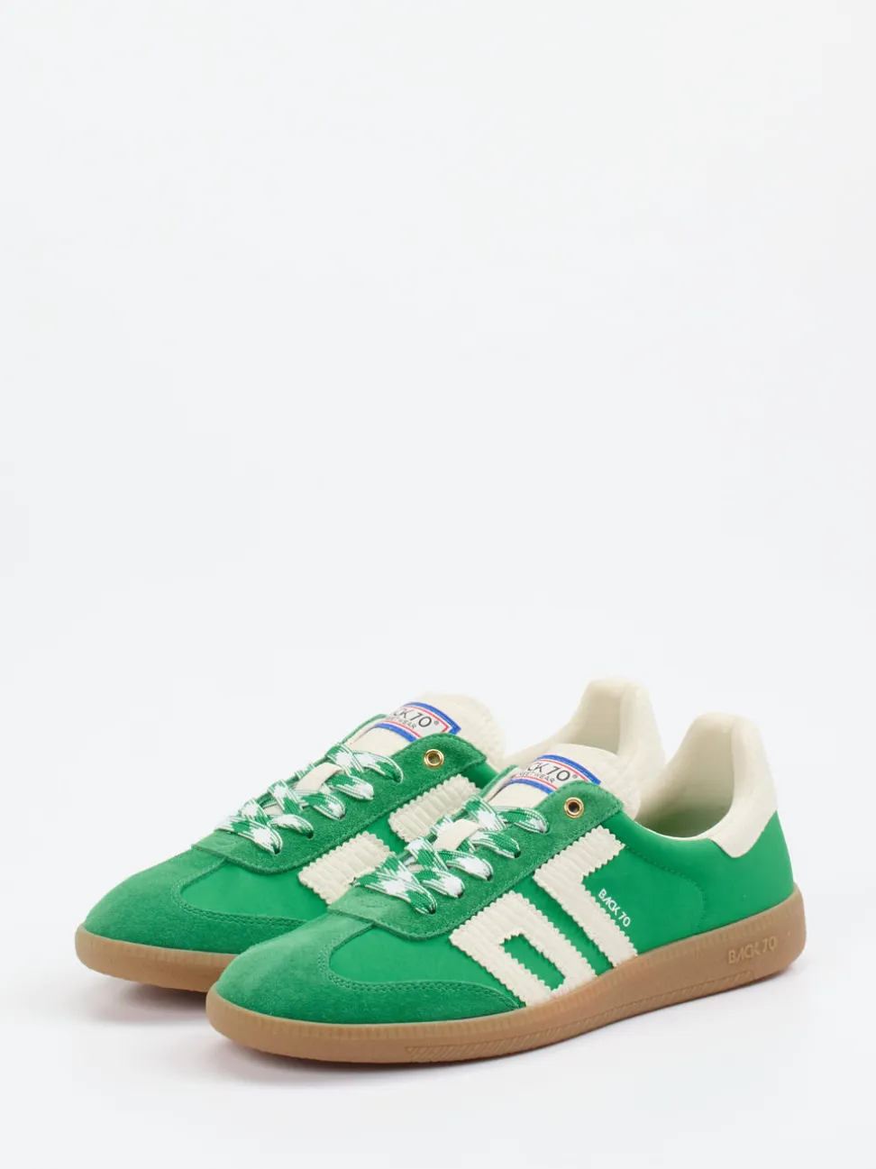 Back 70 – Retro-Sneaker aus Velour/Textil grün
